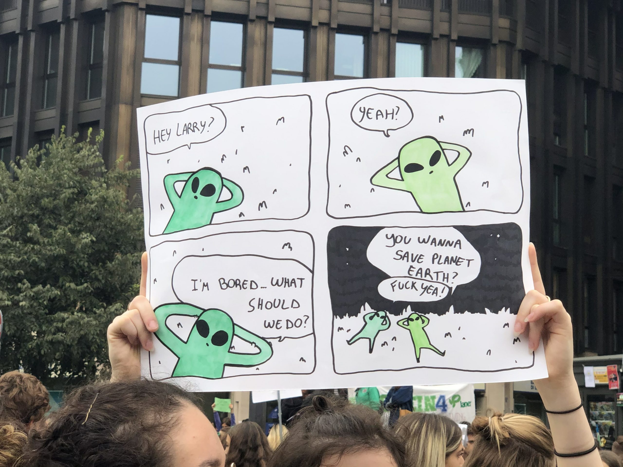 piantando-cartelli-fridays-for-future-climate-strike-milano-20198453